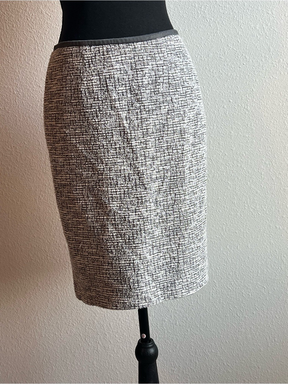 Calvin Klein Black & White Tweed Pencil Skirt